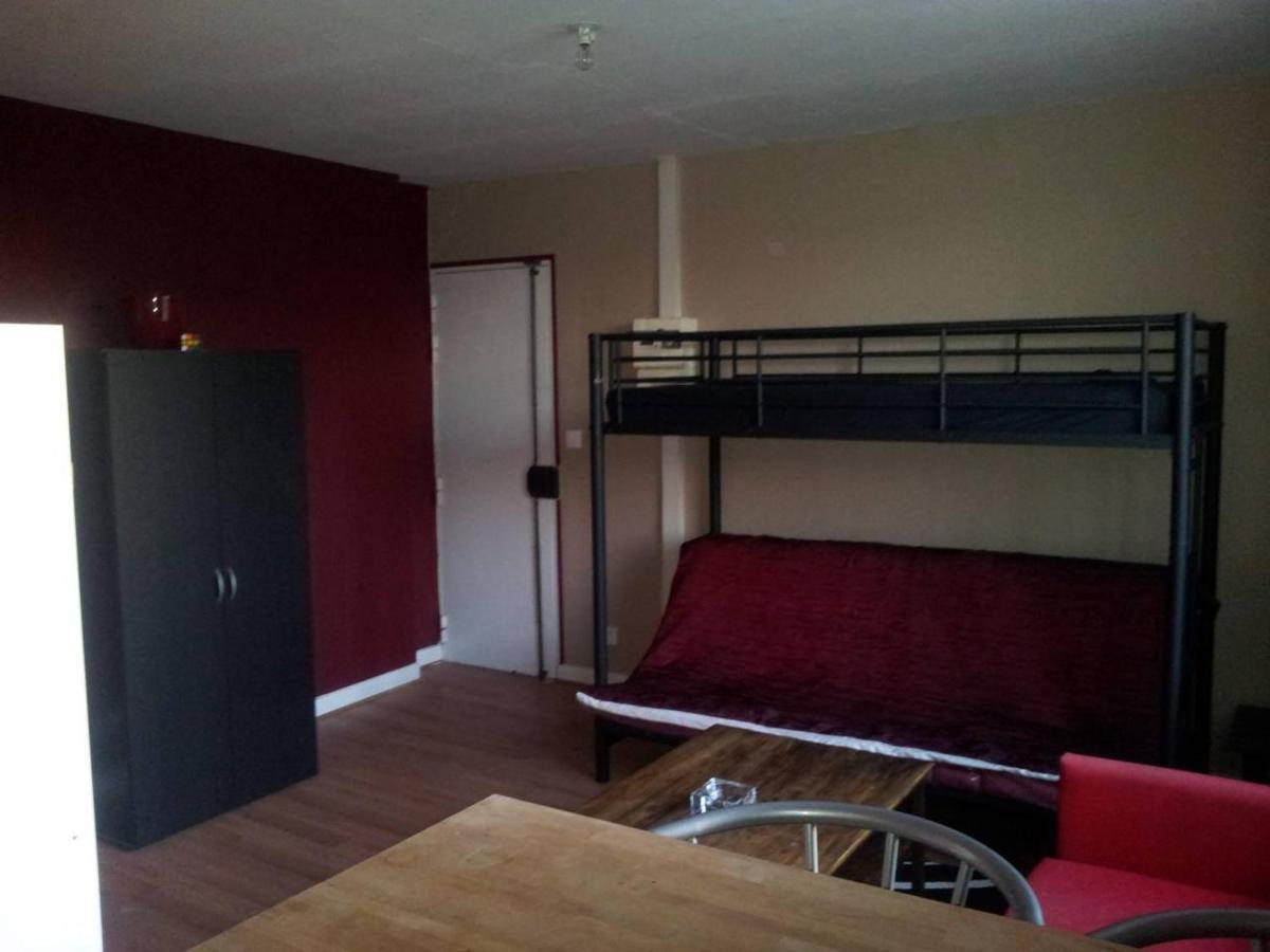 Studio near Paris Métro Robespierre Bagnolet Esterno foto